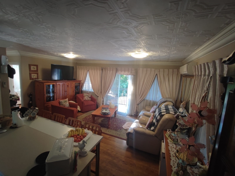 4 Bedroom Property for Sale in Protea Park North West